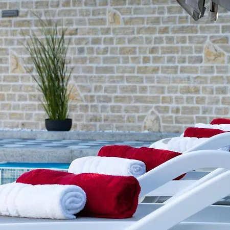 Appartement David S Bazenom Podusje