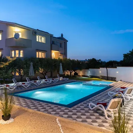 David S Bazenom * Podusje