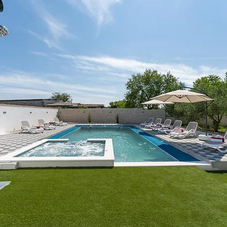 شقة David S Bazenom Podusje