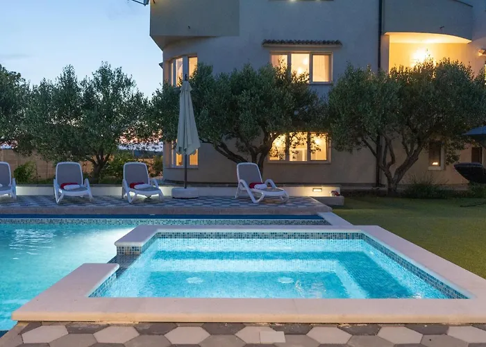 David S Bazenom I Jakuzijem * Podusje