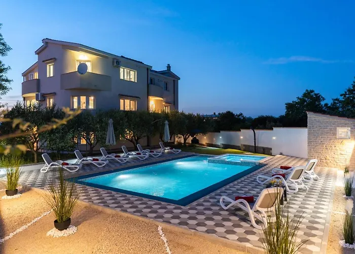 David S Bazenom I Jakuzijem * Podusje